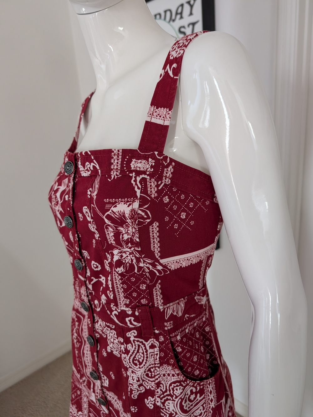 NWT cinq a sept Red Bandana-Print 'Veena' Midi Dress - Picture 5 of 10
